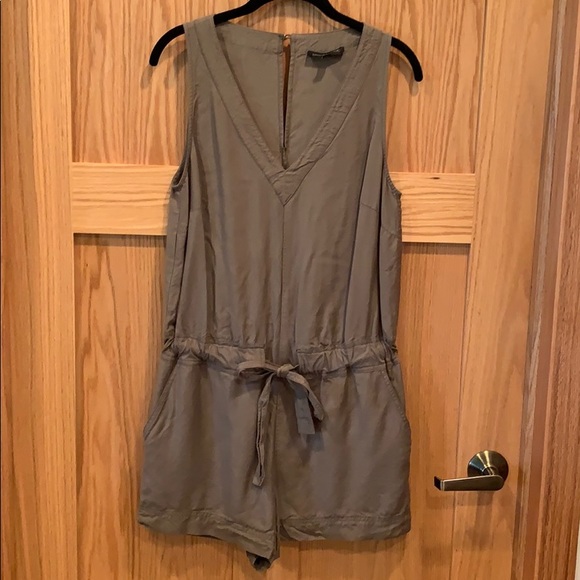 Banana Republic Dresses & Skirts - Banana Republic Army Green Romper
